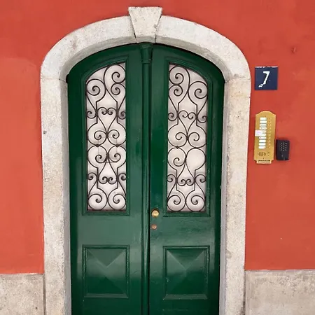 Joyce - Metro Cubo Apartment Triest