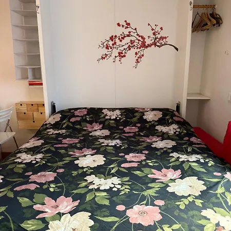 Joyce - Metro Cubo Triest